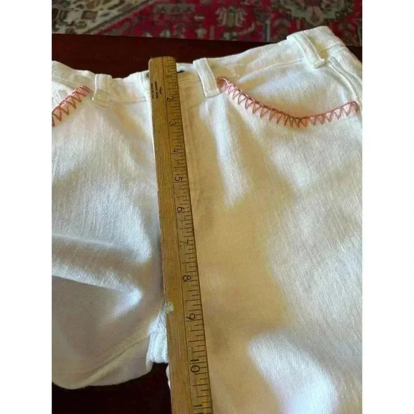 MCGUIRE White Denim Jeans with Embroidered Pockets Anthropologie Size 28 - Picture 10 of 12